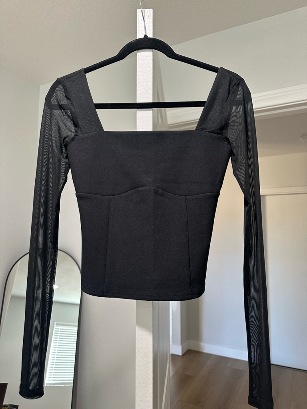 Abercrombie & Fitch Black Square-Neck Long Sleeve Mesh Crop Top